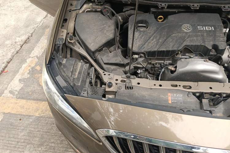Used Buick Verano 2017 Sedan 15S Automatic Entry Model Engine Bay Right