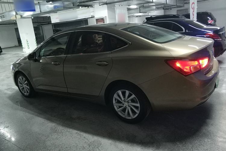 Used Buick Verano 2017 Sedan 15S Automatic Leading Model Exterior 3