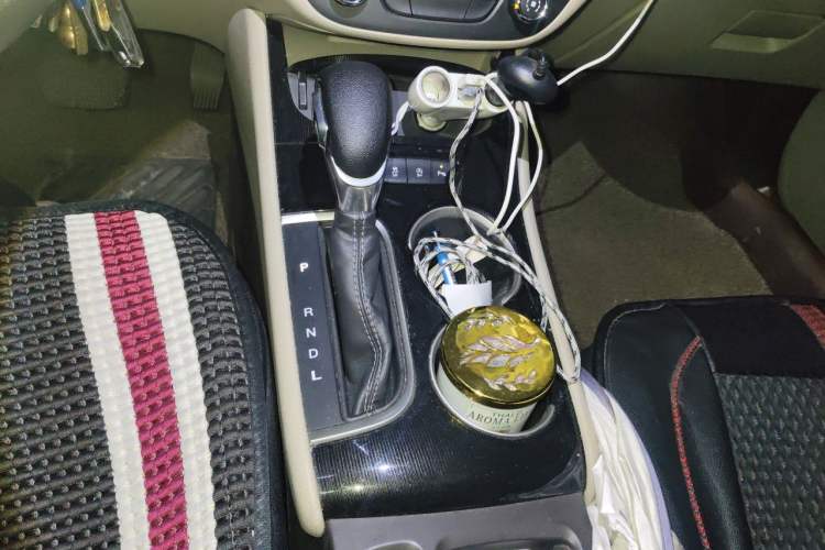 Used Buick Verano 2017 Sedan 15S Automatic Leading Model Gear Lever