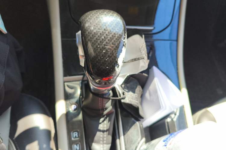 Used Buick Verano 2017 Sedan 15S Automatic Leading Model Gear Lever