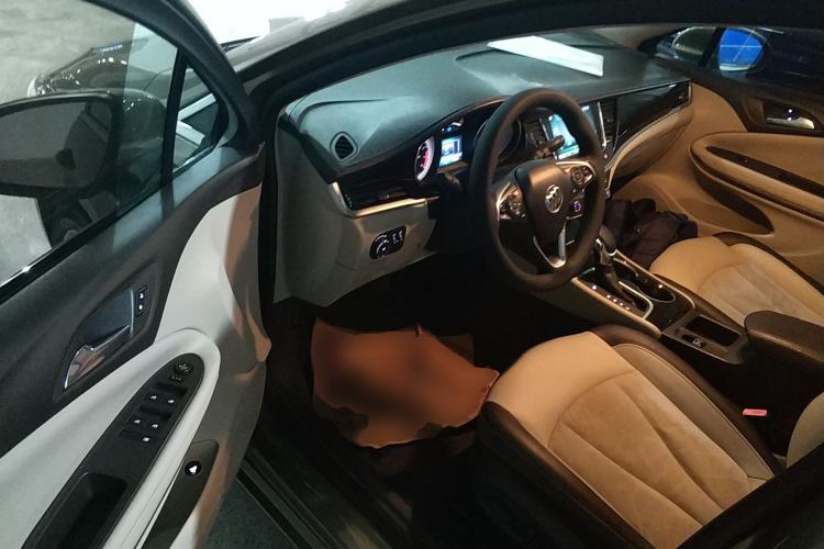 Used Buick Verano 2017 Sedan 15S Automatic Leading Model Interior 3