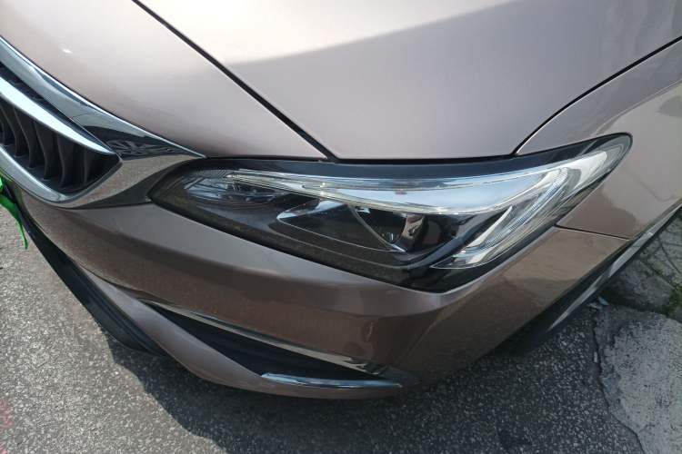 Used Buick Verano 2017 Sedan 15S Automatic Entry Model Left Front Headlight