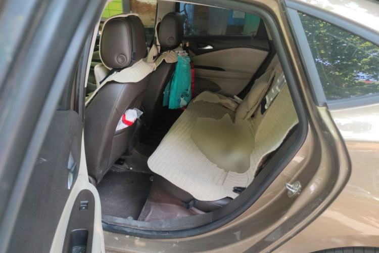 Used Buick Verano 2017 Sedan 15S Automatic Leading Model Left Rear Seat