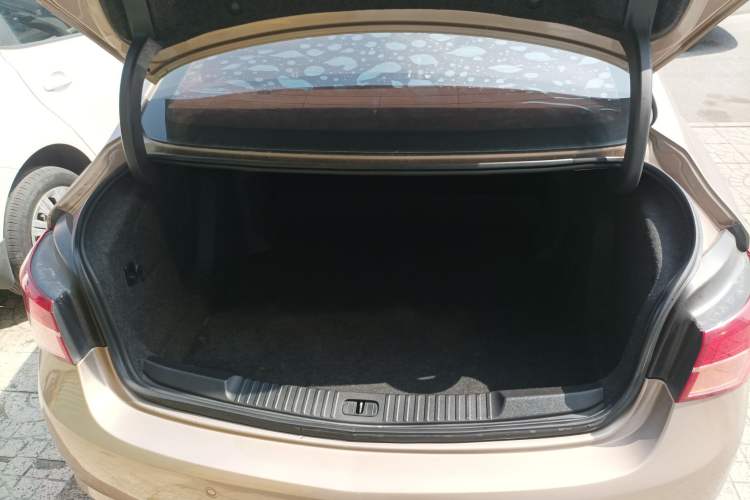 Used Buick Verano 2017 Sedan 15S Automatic Entry Model Trunk
