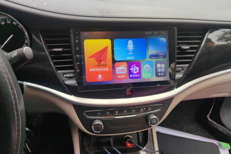 Used Buick Verano 2017 Sedan 15S Automatic Leading Model Audio And AC Panel