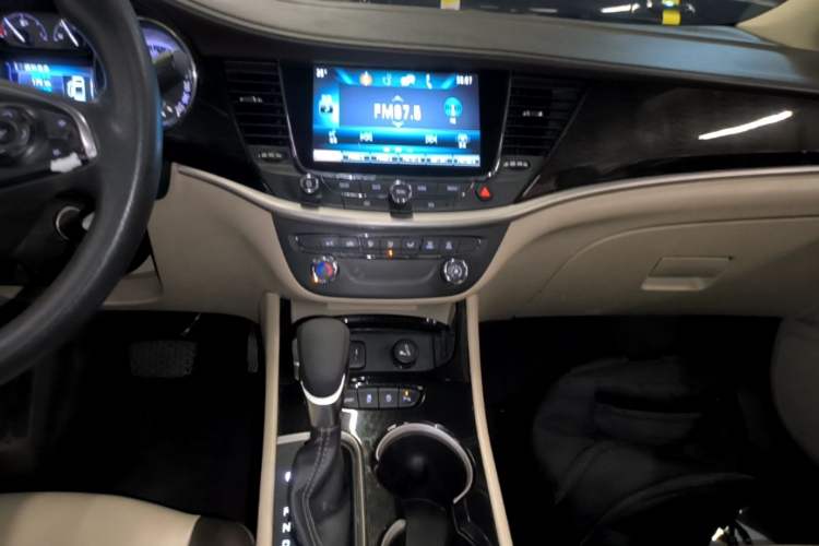 Used Buick Verano 2017 Sedan 15S Automatic Leading Model Audio And AC Panel