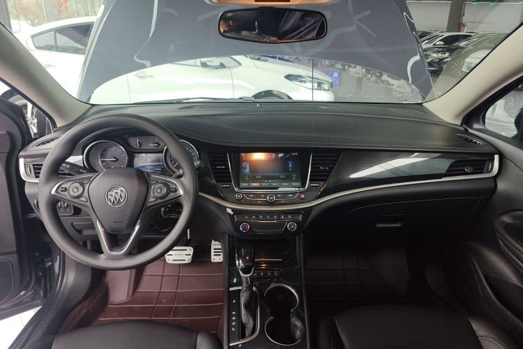 Used Buick Verano 2017 Sedan 20T Dual-Clutch Leading Model Center Console