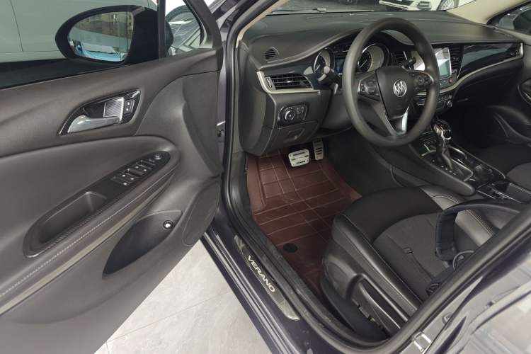 Used Buick Verano 2017 Sedan 20T Dual-Clutch Leading Model Driver Seat