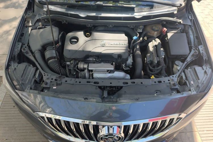 Used Buick Verano 2017 Sedan 20T Dual-Clutch Leading Model Engine Bay