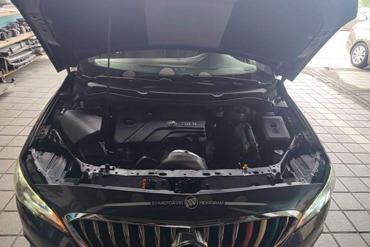 Used Buick Verano 2017 Sedan 15S Automatic Leading Model Engine Bay