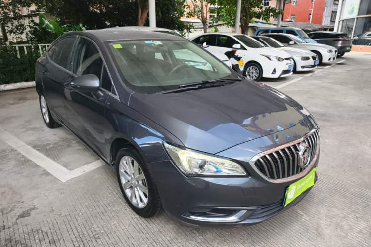 Used Buick Verano 2017 Sedan 20T Dual-Clutch Leading Model Front Right 45 Deg
