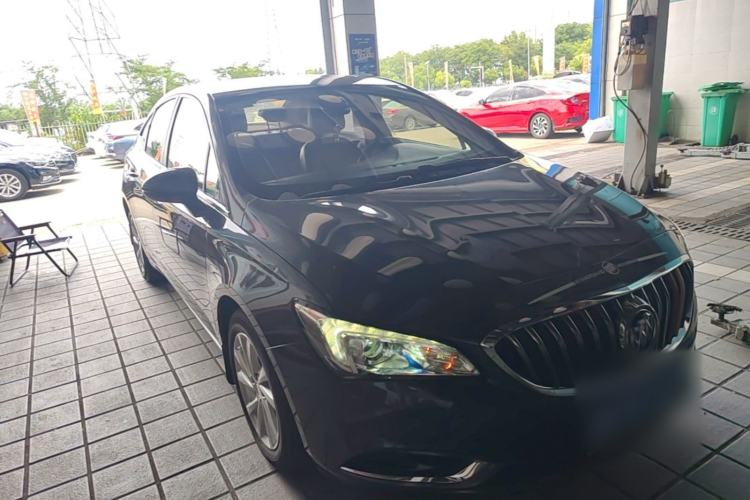 Used Buick Verano 2017 Sedan 15S Automatic Leading Model Front Right 45 Deg