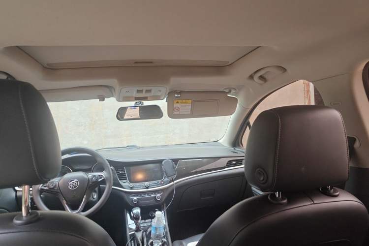 Used Buick Verano 2017 Sedan 20T Dual-Clutch Leading Model Headliner