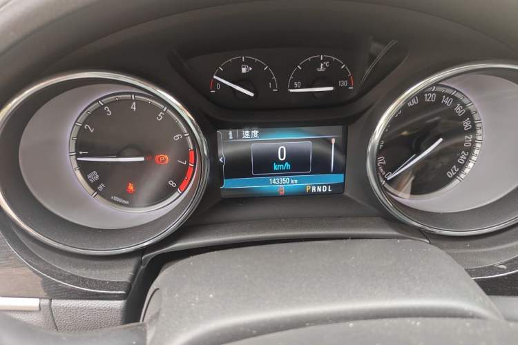 Used Buick Verano 2017 Sedan 20T Dual-Clutch Leading Model Instrument Cluster