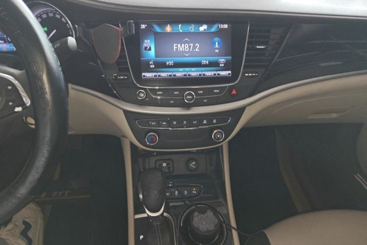 Used Buick Verano 2017 Sedan 15S Automatic Leading Model Interior 2