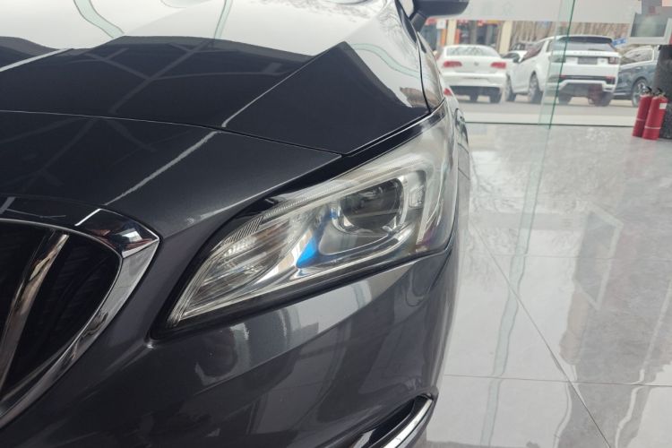 Used Buick Verano 2017 Sedan 20T Dual-Clutch Leading Model Left Front Headlight