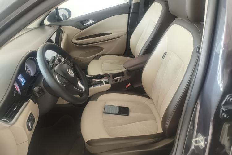 Used Buick Verano 2017 Sedan 15S Automatic Leading Model Left Front Seat