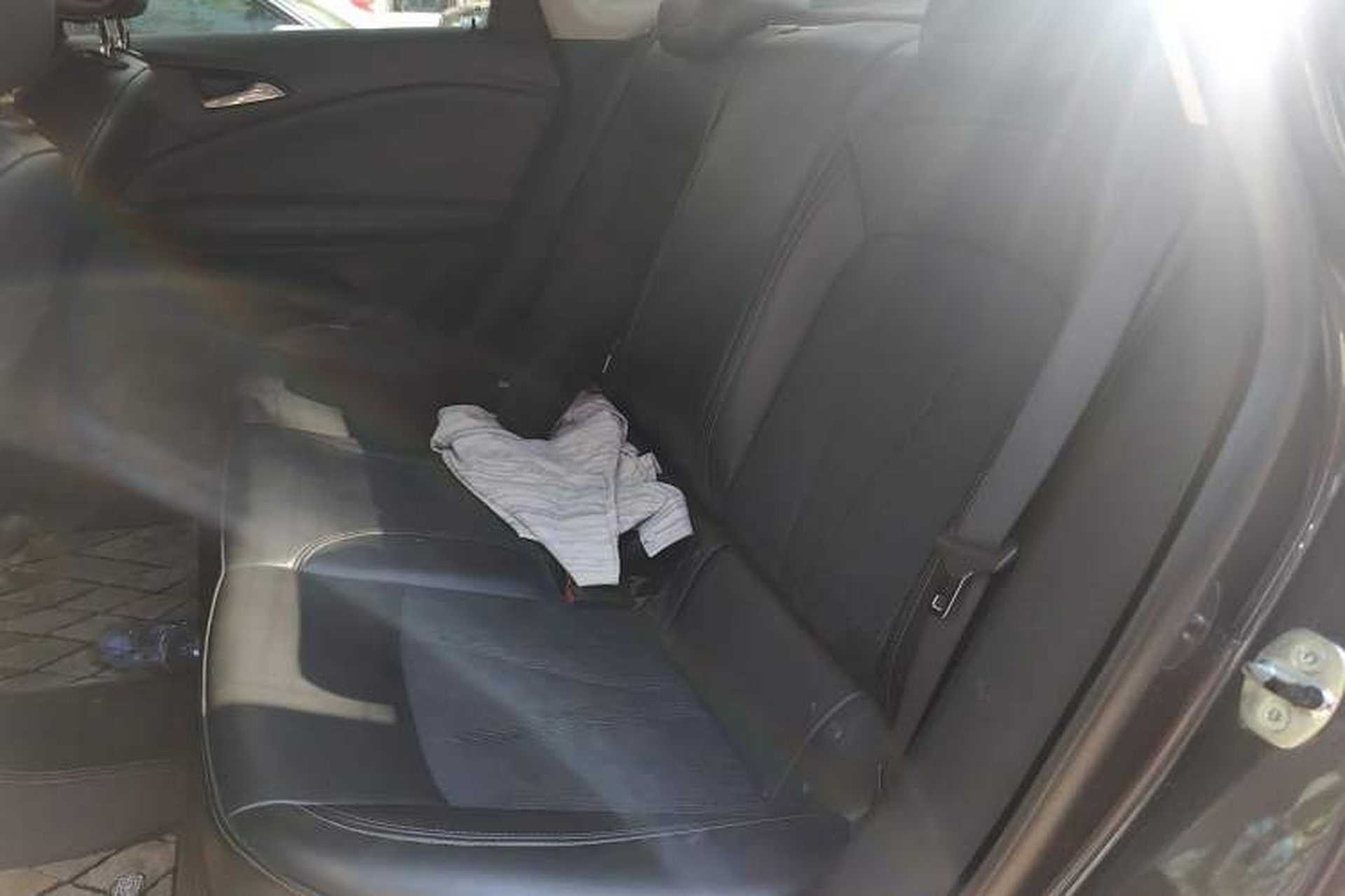 Used Buick Verano 2017 Sedan 20T Dual-Clutch Leading Model Left Rear Seat
