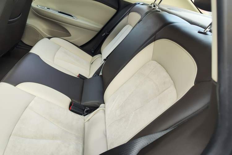 Used Buick Verano 2017 Sedan 15S Automatic Leading Model Left Rear Seat