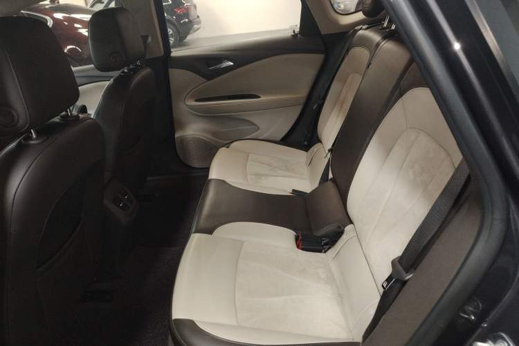 Used Buick Verano 2017 Sedan 15S Automatic Leading Model Left Rear Seat
