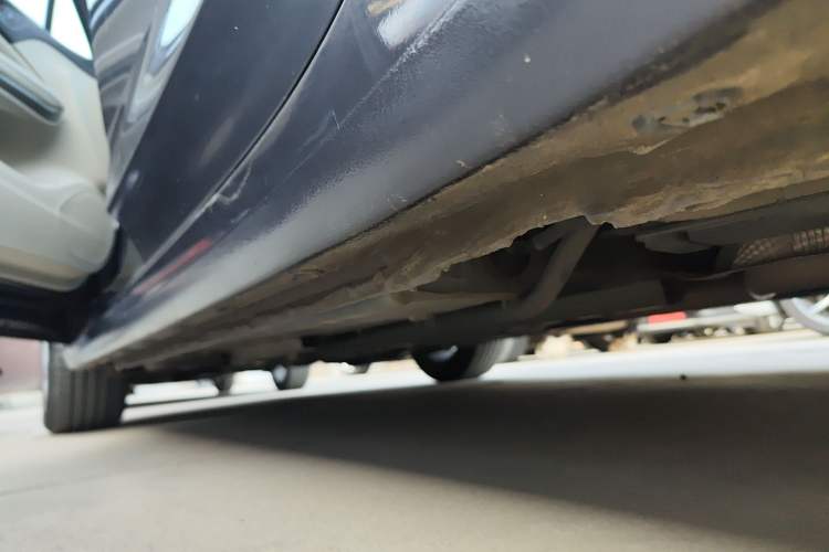 Used Buick Verano 2017 Sedan 15S Automatic Leading Model Left Side Sill