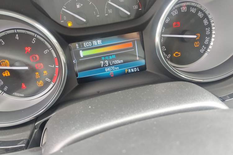 Used Buick Verano 2017 Sedan 15S Automatic Leading Model Odometer Close Up