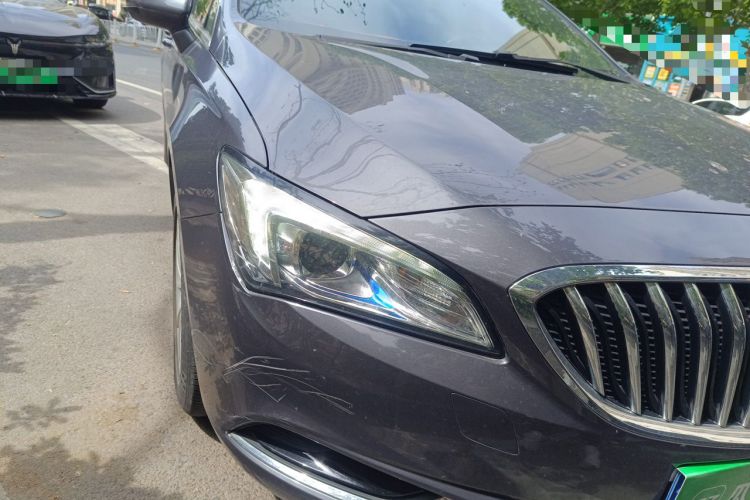 Used Buick Verano 2017 Sedan 20T Dual-Clutch Elite Model Right Front Headlight