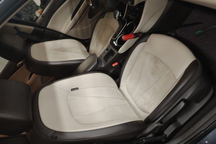 Used Buick Verano 2017 Sedan 15S Automatic Leading Model Right Front Seat