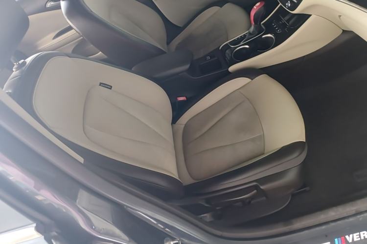 Used Buick Verano 2017 Sedan 15S Automatic Leading Model Right Front Seat