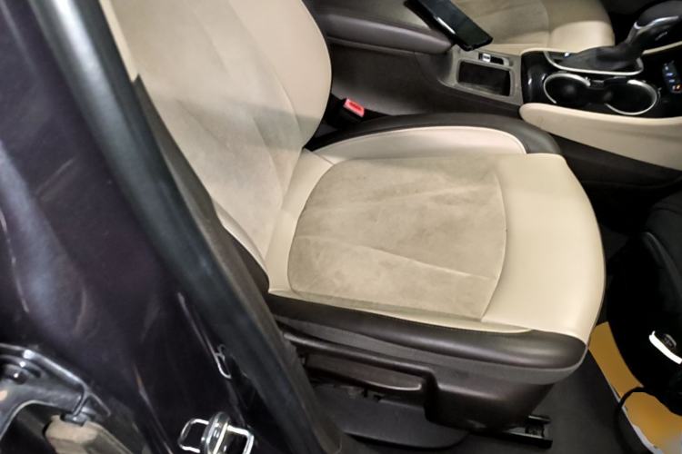 Used Buick Verano 2017 Sedan 15S Automatic Leading Model Right Front Seat