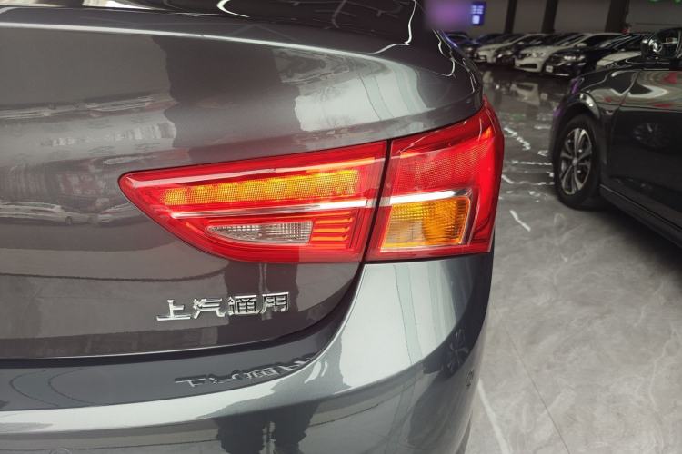 Used Buick Verano 2017 Sedan 20T Dual-Clutch Leading Model Right Rear Taillight