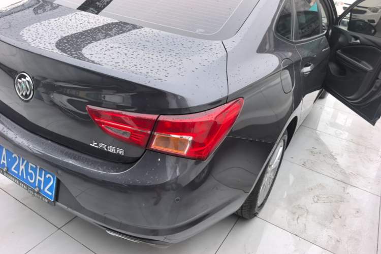 Used Buick Verano 2017 Sedan 20T Dual-Clutch Leading Model Right Rear Taillight