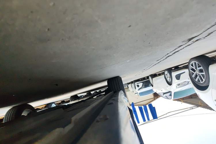 Used Buick Verano 2017 Sedan 15S Automatic Leading Model Right Side Sill