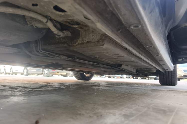 Used Buick Verano 2017 Sedan 20T Dual-Clutch Leading Model Right Side Sill