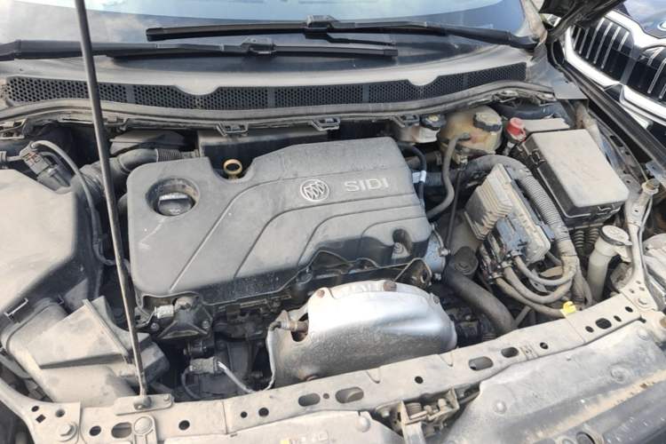 Used Buick Verano 2017 Sedan 15S Automatic Leading Model Engine Bay