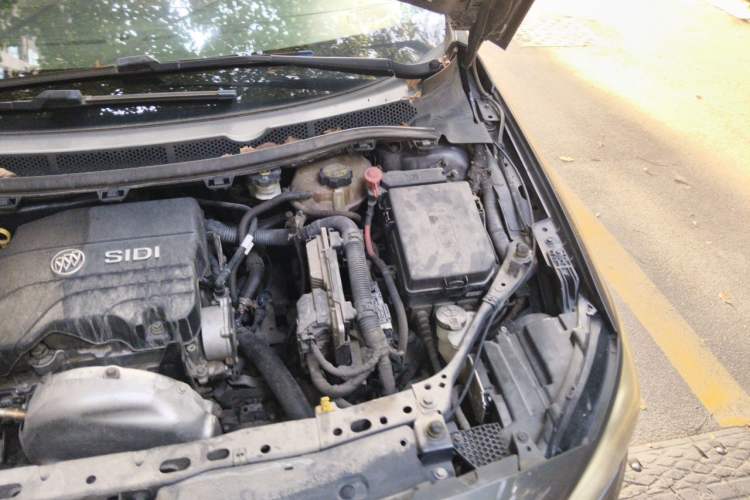 Used Buick Verano 2017 Sedan 15S Automatic Leading Model Engine Bay Left