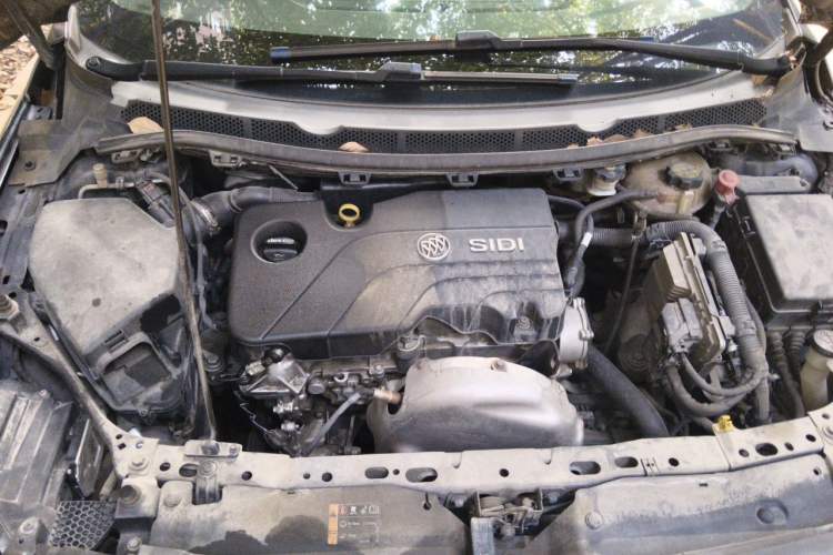 Used Buick Verano 2017 Sedan 15S Automatic Leading Model Engine Bay