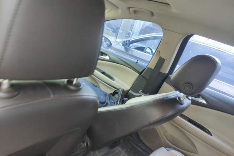 Used Buick Verano 2017 Sedan 15S Automatic Leading Model Headliner