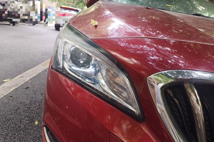 Used Buick Verano 2017 Sedan 15S Automatic Leading Model Right Front Headlight