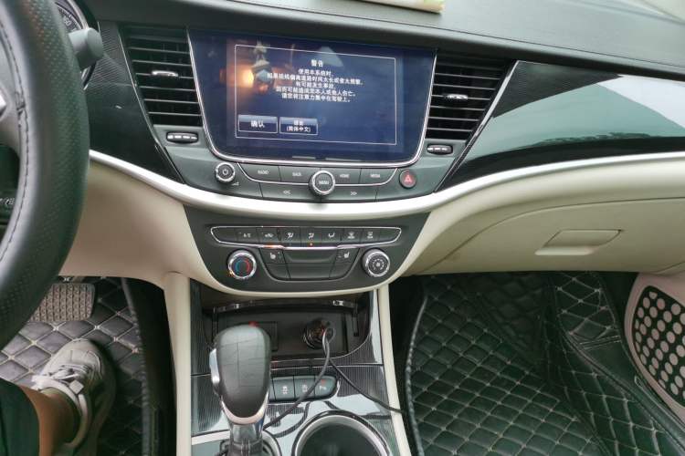 Used Buick Verano 2017 Sedan 15S Automatic Leading Model Audio And AC Panel