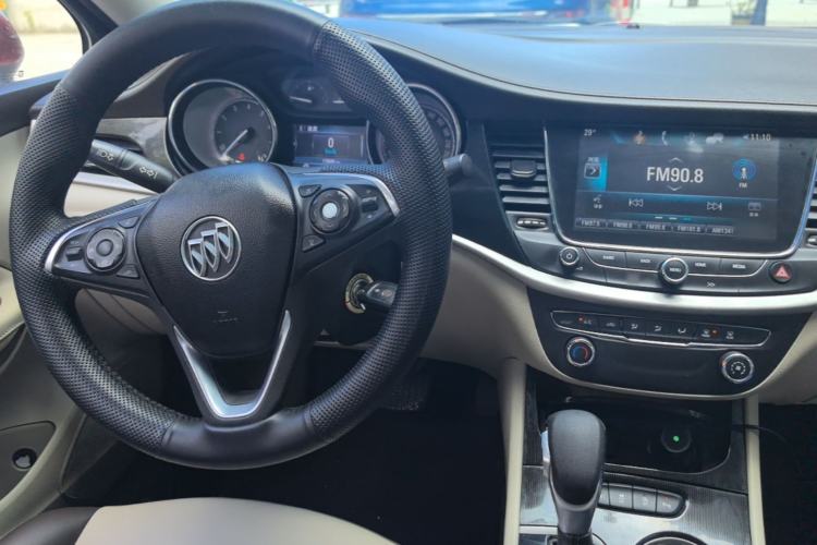 Used Buick Verano 2017 Sedan 15S Automatic Leading Model Center Console