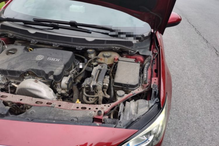 Used Buick Verano 2017 Sedan 15S Automatic Leading Model Engine Bay Left