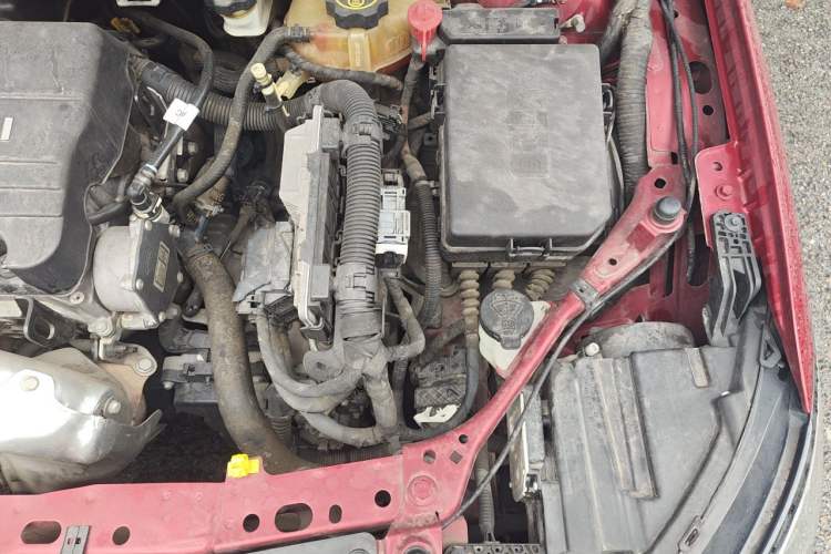 Used Buick Verano 2017 Sedan 15S Automatic Entry Model Engine Bay Left