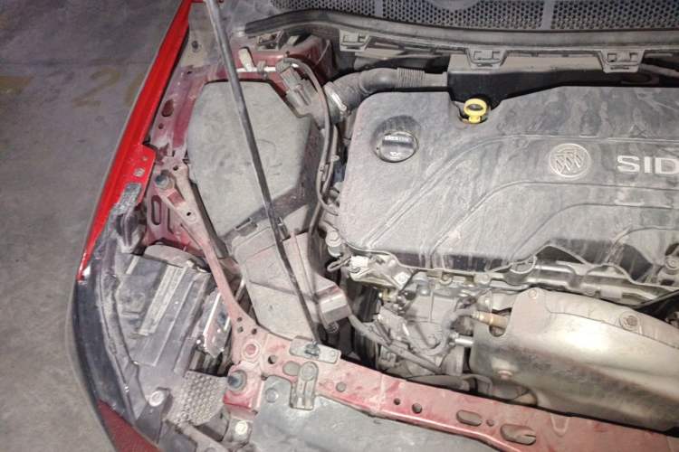Used Buick Verano 2017 Sedan 15S Automatic Leading Model Engine Bay Right
