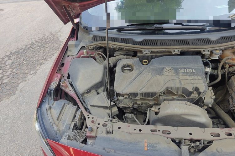 Used Buick Verano 2017 Sedan 15S Automatic Leading Model Engine Bay Right