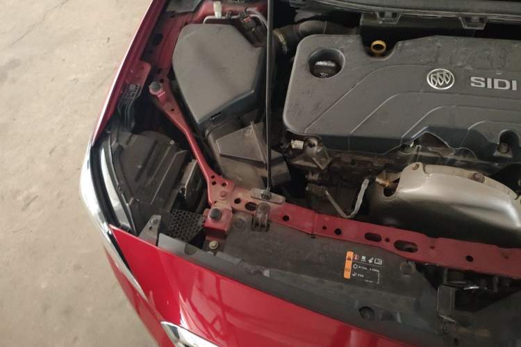 Used Buick Verano 2017 Sedan 15S Automatic Entry Model Engine Bay Right