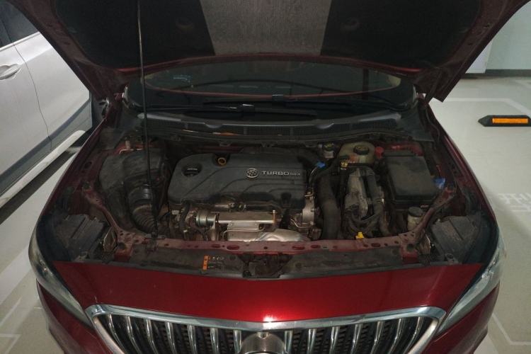 Used Buick Verano 2017 Sedan 20T Dual-Clutch Leading Model Engine Bay