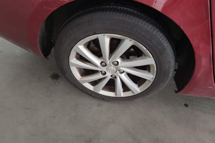 Used Buick Verano 2017 Sedan 15S Automatic Leading Model Exterior 5