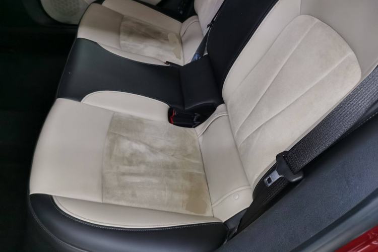 Used Buick Verano 2017 Sedan 15S Automatic Leading Model Interior 4