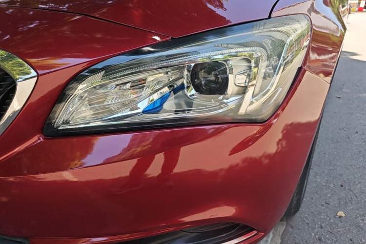 Used Buick Verano 2017 Sedan 20T Dual-Clutch Leading Model Left Front Headlight